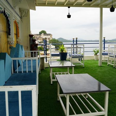 Hotel Pichola Haveli Udaipur Ngoại thất bức ảnh