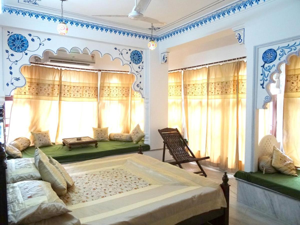 Hotel Pichola Haveli Udaipur Ngoại thất bức ảnh