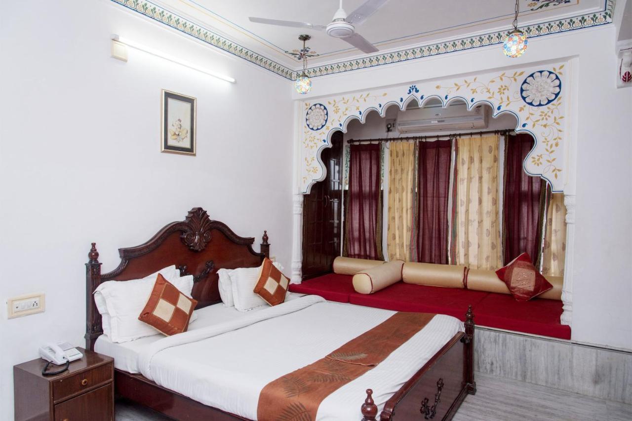 Hotel Pichola Haveli Udaipur Ngoại thất bức ảnh
